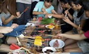 电子信息工程学院开展新生联谊活动