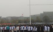 电子信息工程学院举行升旗仪式暨“三月春风暖人心，雷锋精神伴我行”主题宣讲