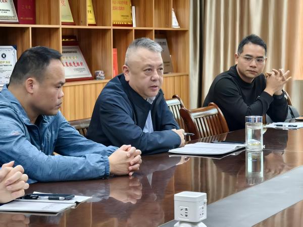 吴坤书记在总结会上发言