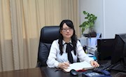 左妮红教授简介