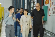市委统战部、市工商联领导到我校参观交流