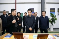 自治区人大常委会副主任、党组副书记，柳州市委书记张晓钦深入我校调研