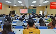 构建“大师资”体系 推进“大思政课”建设  一一学校党委书记刘子林、市委讲师团团长陈谨礼在“形势与政策”课堂同台献课宣讲党的二十大精神