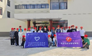 贸易与旅游管理学院开展 "传承雷锋精神，绘就志愿底色" 志愿者活动