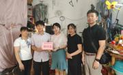 “情暖千家，圆梦未来”——贸易与旅游管理学院开展暑期家访贫困学生活动