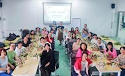贸易与旅游管理学院开展“匠心柳职  巾帼筑梦”主题插花活动