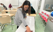 贸易与旅游管理学院党总支部开展 “勤勤恳恳学雷锋，时时刻刻做实事”主题党日活动