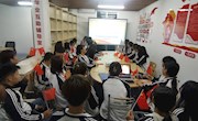 贸易与旅游管理学院2022网络营销与直播电商1班团支部在一站式社区睿智园党建工作站开展“不忘初心跟党走 青春践行二十大”主题团日活动