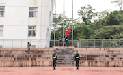 贸易与旅游管理学院举行升旗仪式暨“践行社会主义核心价值观，做新时代好青年”主题教育活动