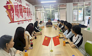 贸易与旅游管理学院专业导师深入“一站式”学生社区开展学生职业规划指导座谈会