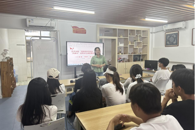 艺术学院成功举办“资助相伴同成长，强国路上共逐光”优秀学生典型事迹分享会